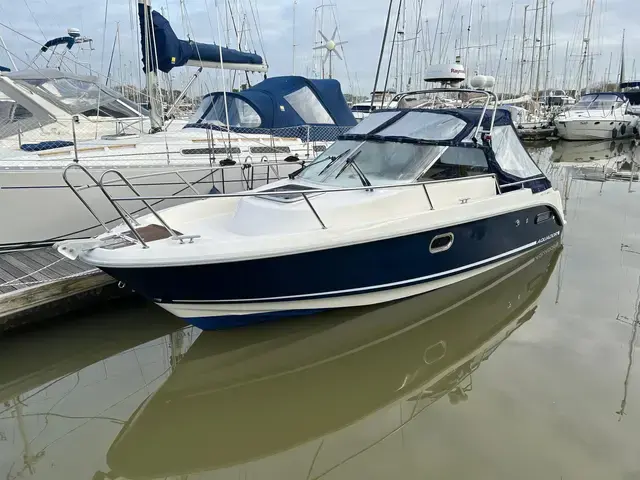 Aquador Boats 23WA