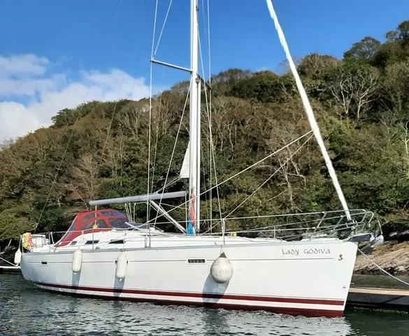 Beneteau Oceanis Clipper 393 for sale in  for £77,950 ($96,984)