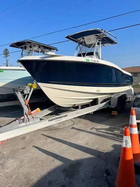 Hydra-Sports Boats 2400 CC Vector for sale in United States of America for $65,000