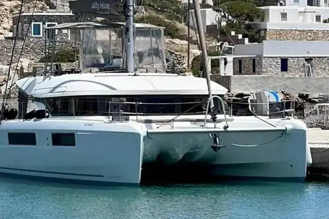 Lagoon 50 for sale in Greece for €850,000 ($910,706)
