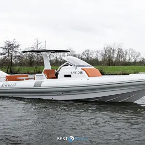2023 Pirelli Boats 30