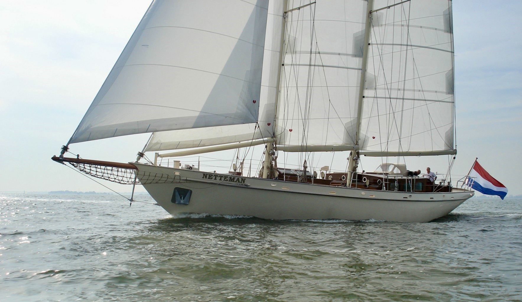 V&O 60' schooner