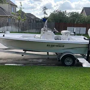 2019 Blue Wave Boats 2000 Pure Bay
