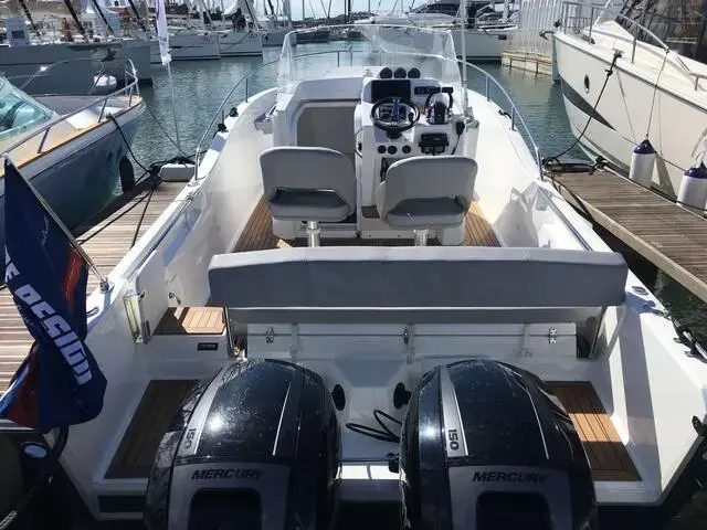 White Shark Boats 246 for sale in United Kingdom for £59,950 ($75,030)