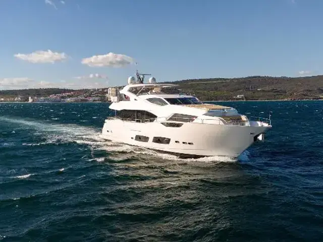 Sunseeker 95 Yacht