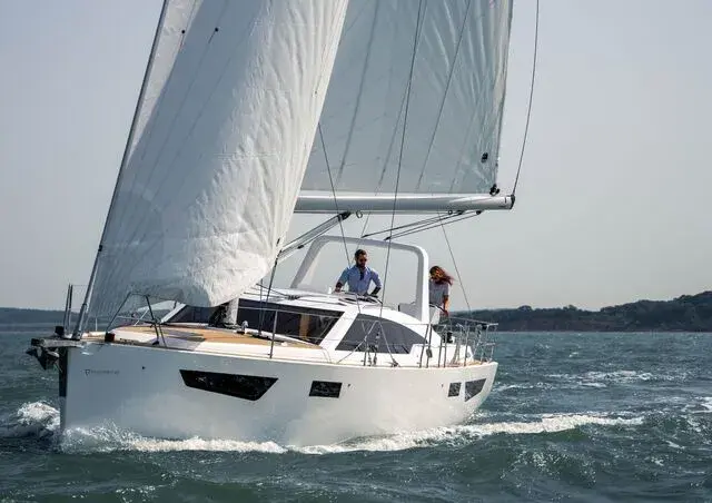 Southerly 420 for sale in United Kingdom for £750,000 ($949,088)