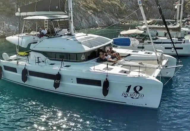 Lagoon 50 for sale in Greece for $1,390,000