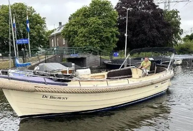 Maril 880 Open for sale in Netherlands for €75,000 ($80,196)