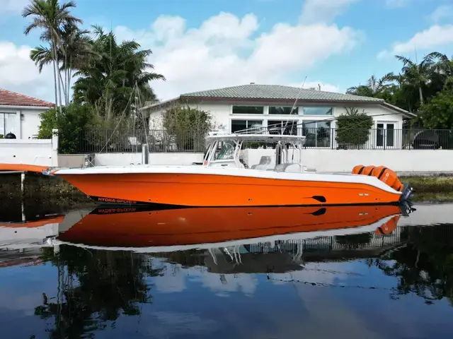 Hydra-Sports Boats 4200 SF