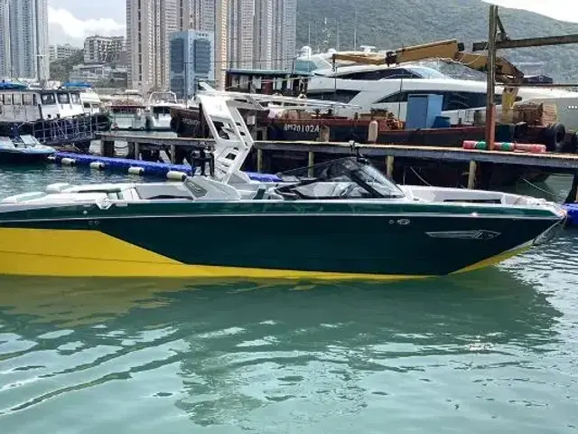 Nautique Boats Super Air G25