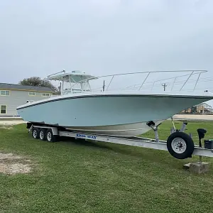 2003 Fountain Powerboats 37