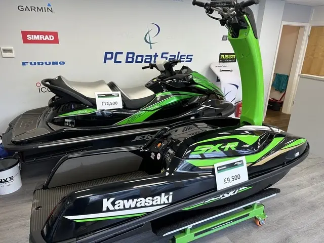 Kawasaki SXR stand up jet ski