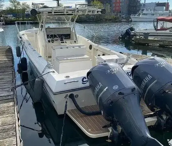 Hydra-Sports Boats 33'