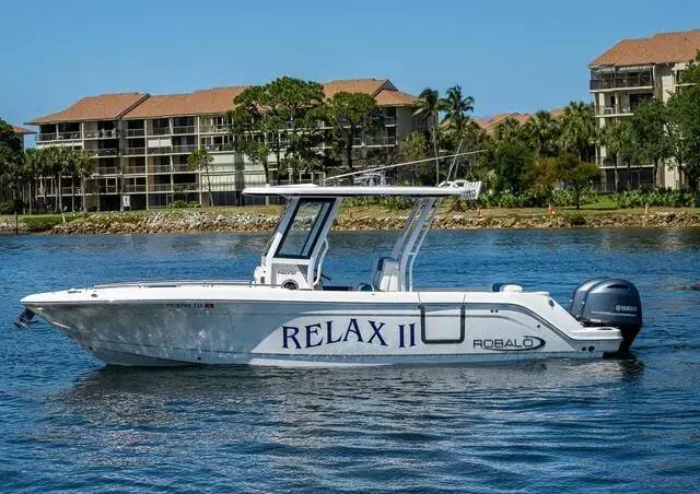 Robalo R272 Center Console for sale in United States of America for $173,500