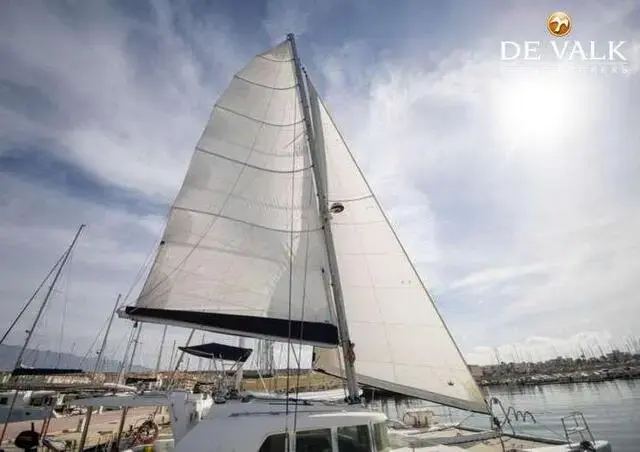 Lagoon 440 for sale in Spain for €280,000 ($299,398)