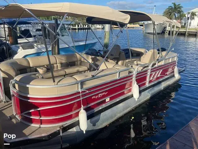 Sun Tracker Party Barge 24DLX for sale in United States of America for $61,200