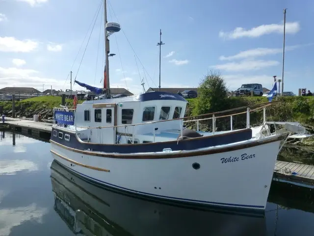 Cygnus GM32 Trawler Yacht