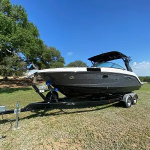 2018 Sea Ray SLX 250