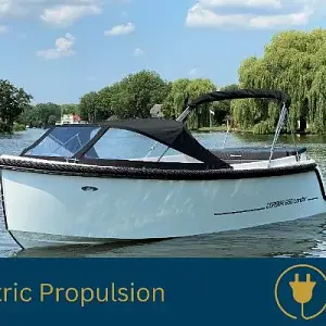 2024 Corsiva boats 650 Tender - Electric