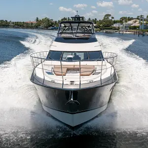 2013 Marquis 63'