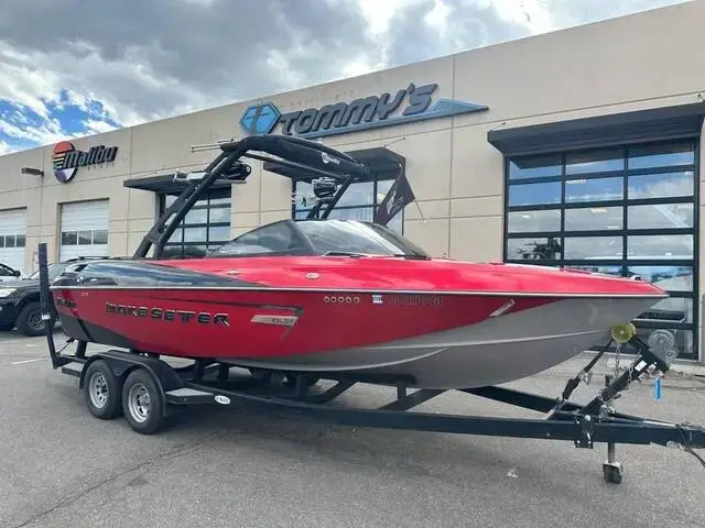 Malibu 23 LSV for sale in United States of America for $69,995