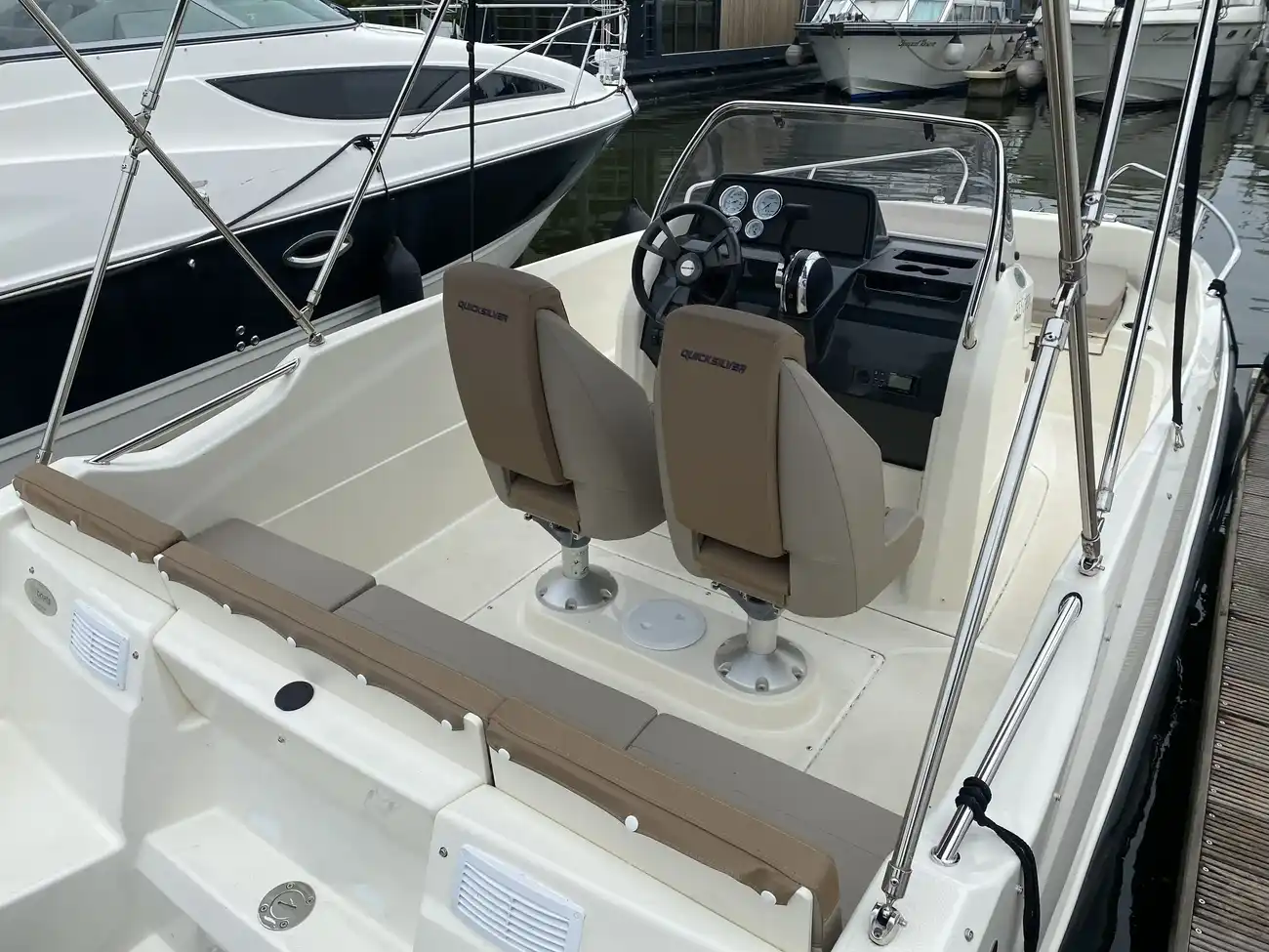 2022 Quicksilver Activ 555 Open image 17