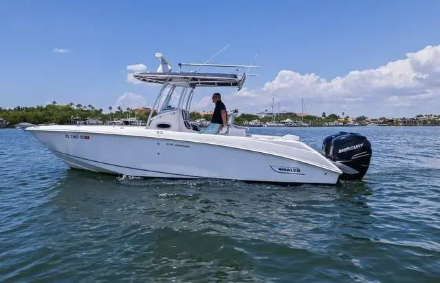 Boston Whaler 270 Outrage for sale in United States of America for $99,950