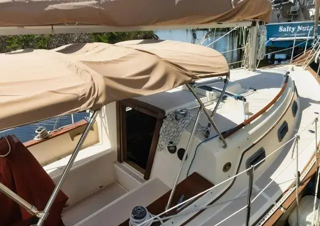 Island Packet 27 for sale in United States of America for $37,900