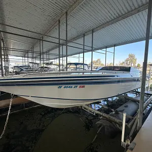 1993 Fountain Powerboats Fever 32