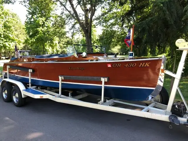 Chris-Craft Triple Cockpit Runabout for sale in United States of America for £58,000 ($72,513)