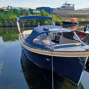2017 Corsiva boats 690 Tender