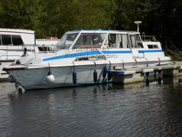 Aquafibre boats ideal 40