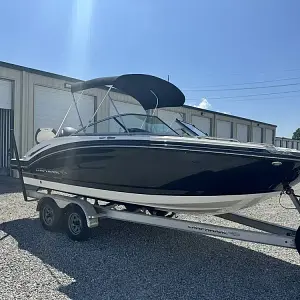 2017 Chaparral 210 Suncoast Deluxe