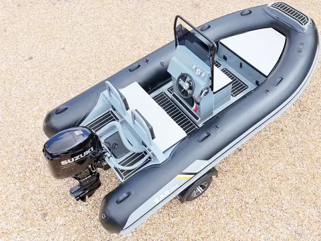 Zar Mini Boats LUX 14 4.2m + Suzuki DF60 + Extreme Trailer