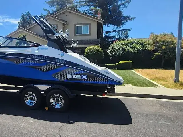 Yamaha Boats 212 X