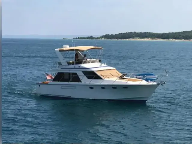 Ocean Alexander 42 Sedan