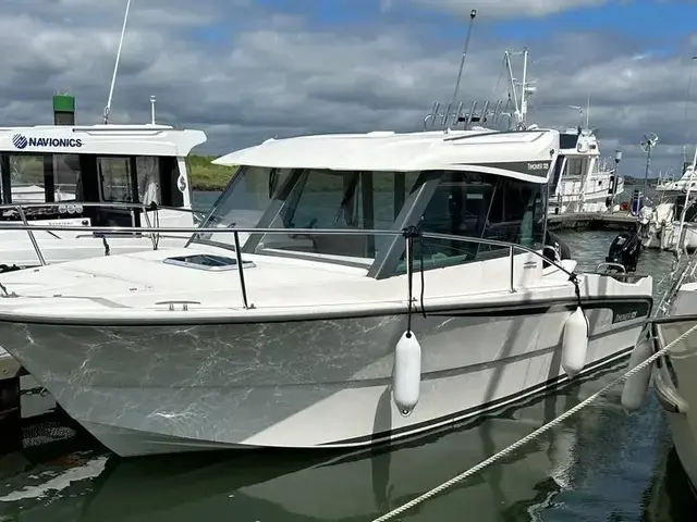 Ocqueteau Boats 725 Timonier