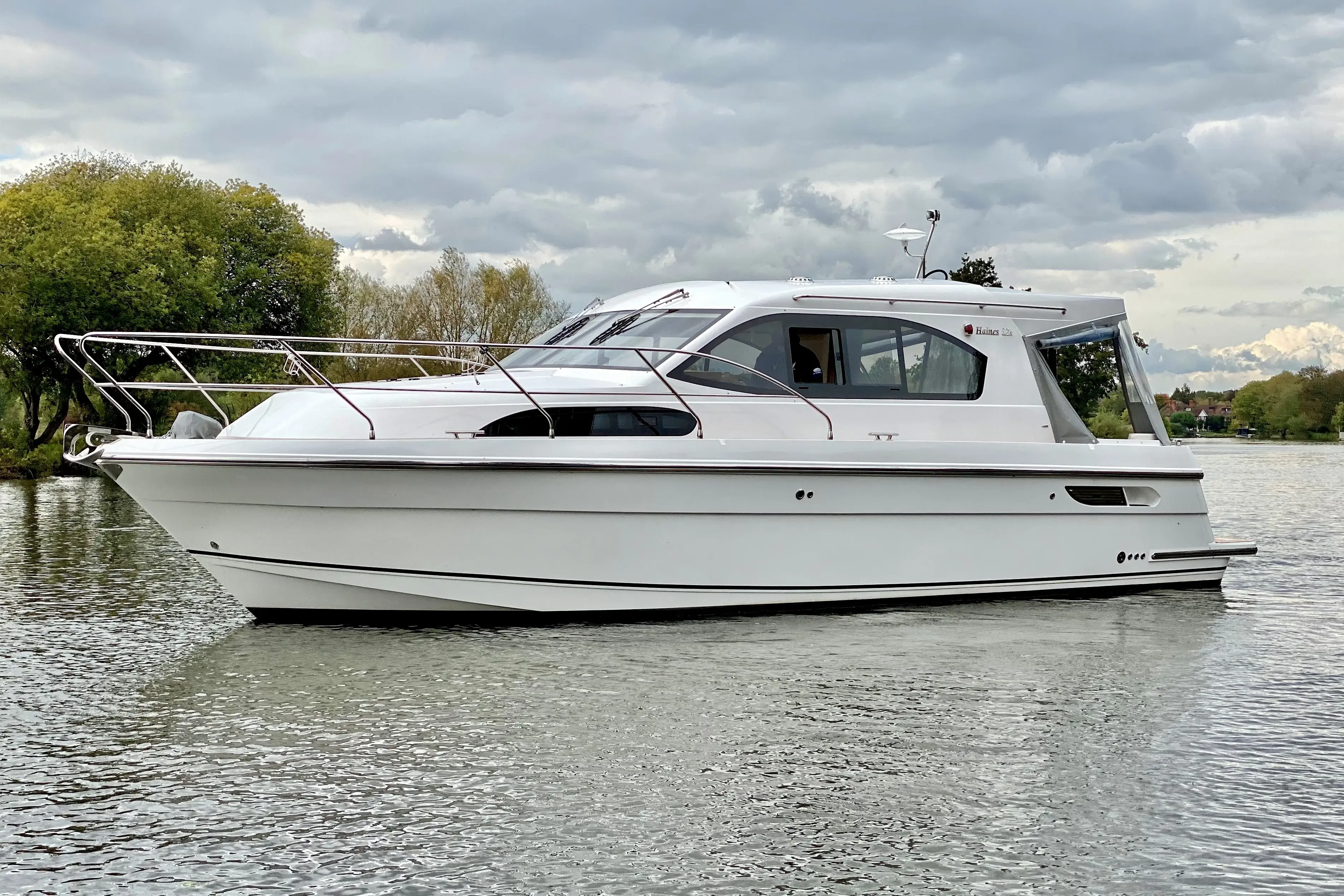 Haines 32 Sedan