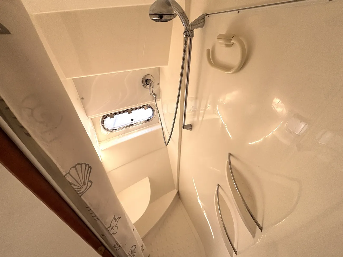 2003 Sealine S43 Sports Cruiser image 5