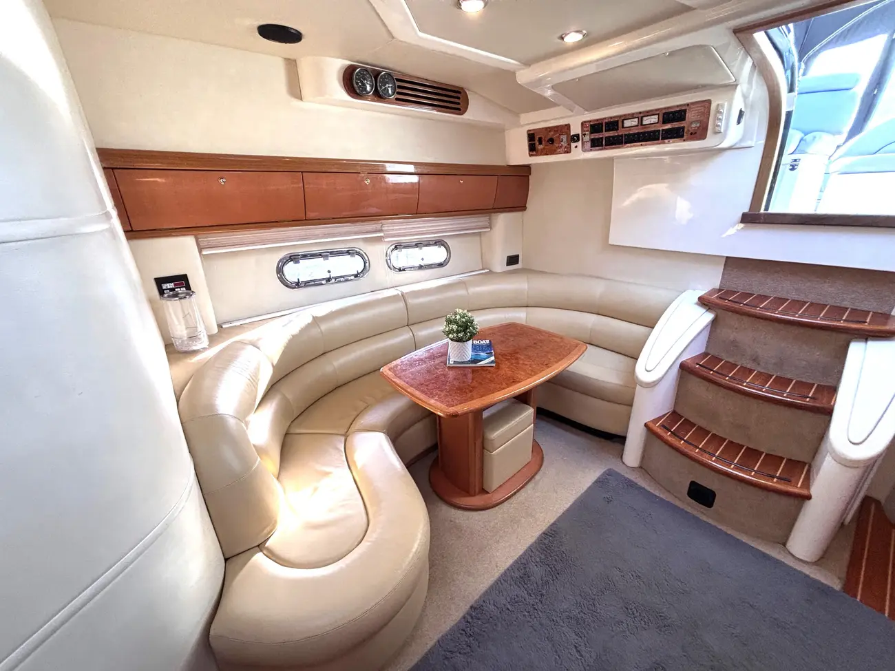 2003 Sealine S43 Sports Cruiser image 28