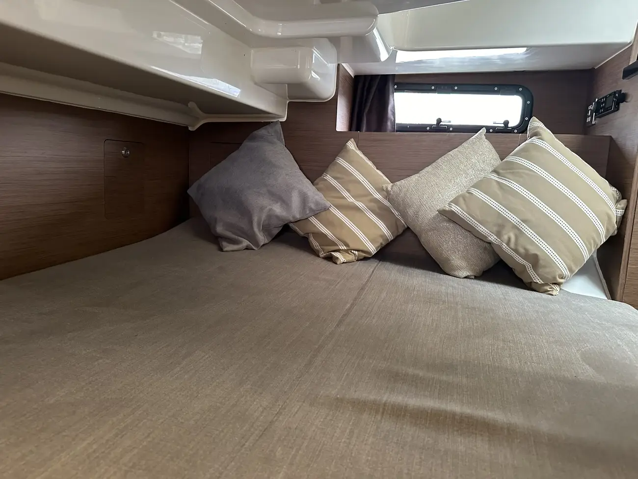 2021 Beneteau Flyer 9 Sundeck image 19