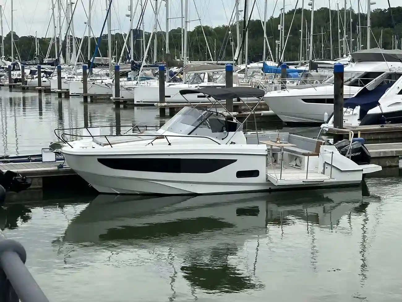 2021 Beneteau Flyer 9 Sundeck image 11