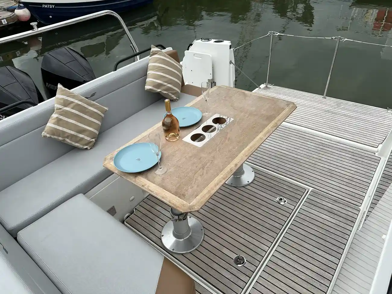 2021 Beneteau Flyer 9 Sundeck image 6