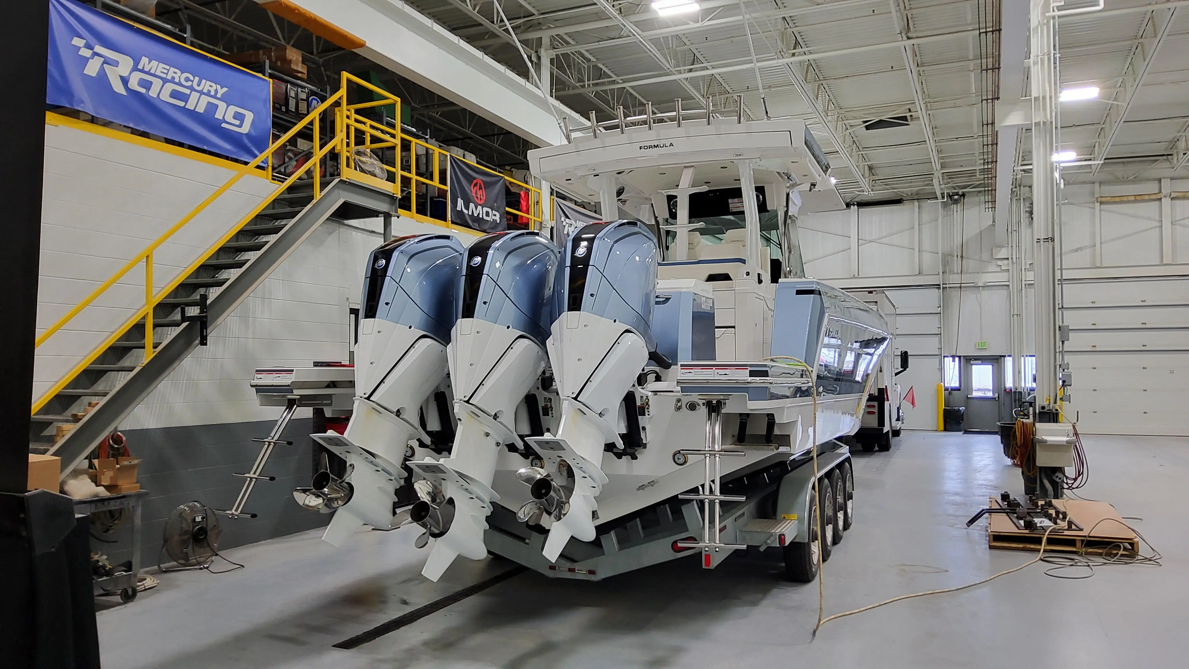 Formula 387 Center Console Fish