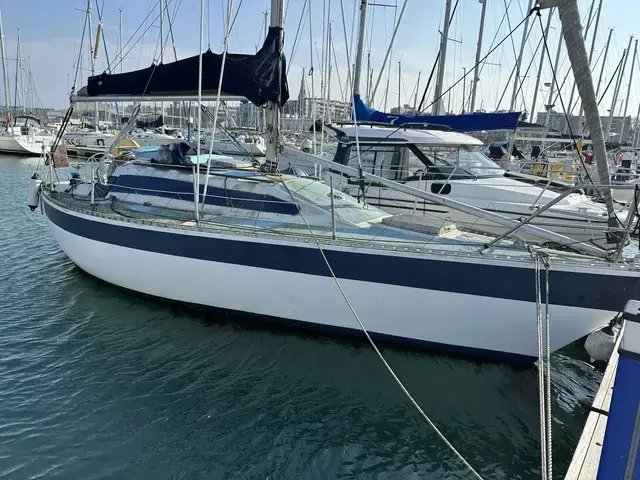Cutter Rigged Sailboat | Cutter Ships | Cutter Boats and ...