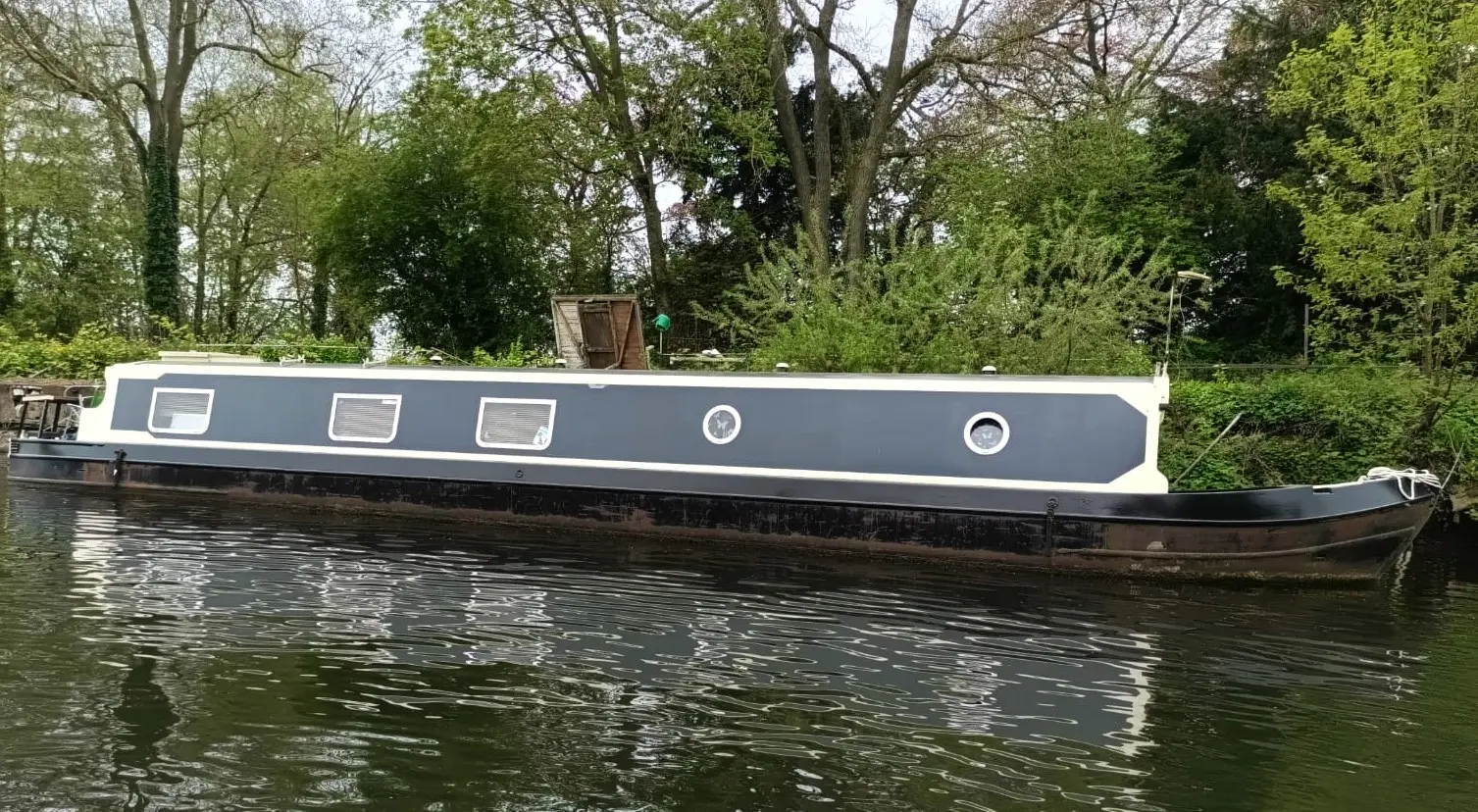 Collingwood 57 Widebeam