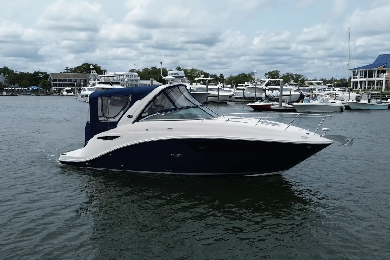 Sea Ray Sundancer 260