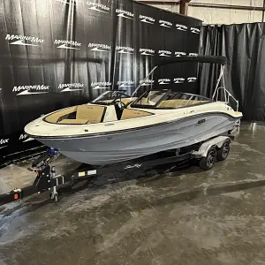 2025 Sea Ray 190SPX