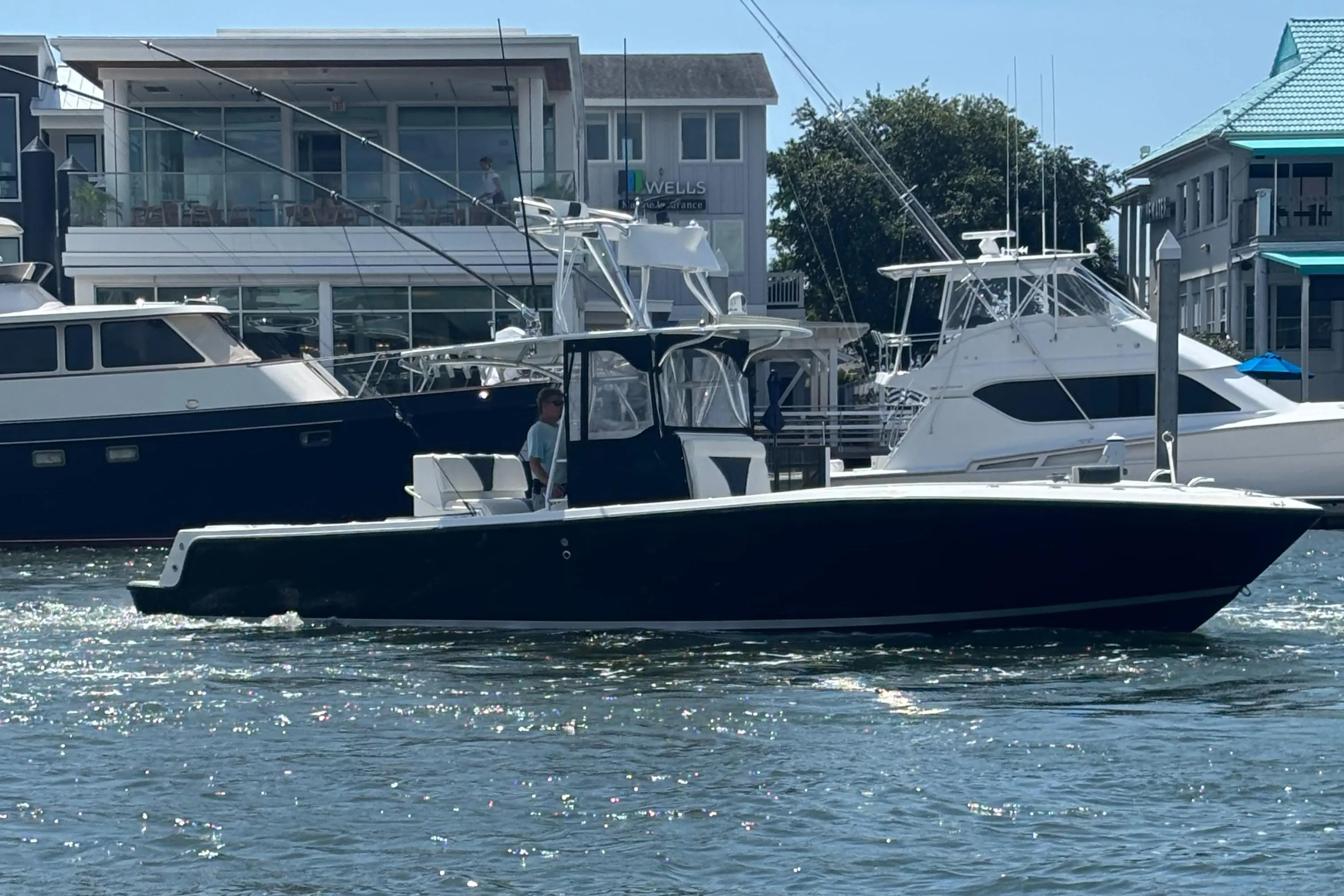 Seavee 34