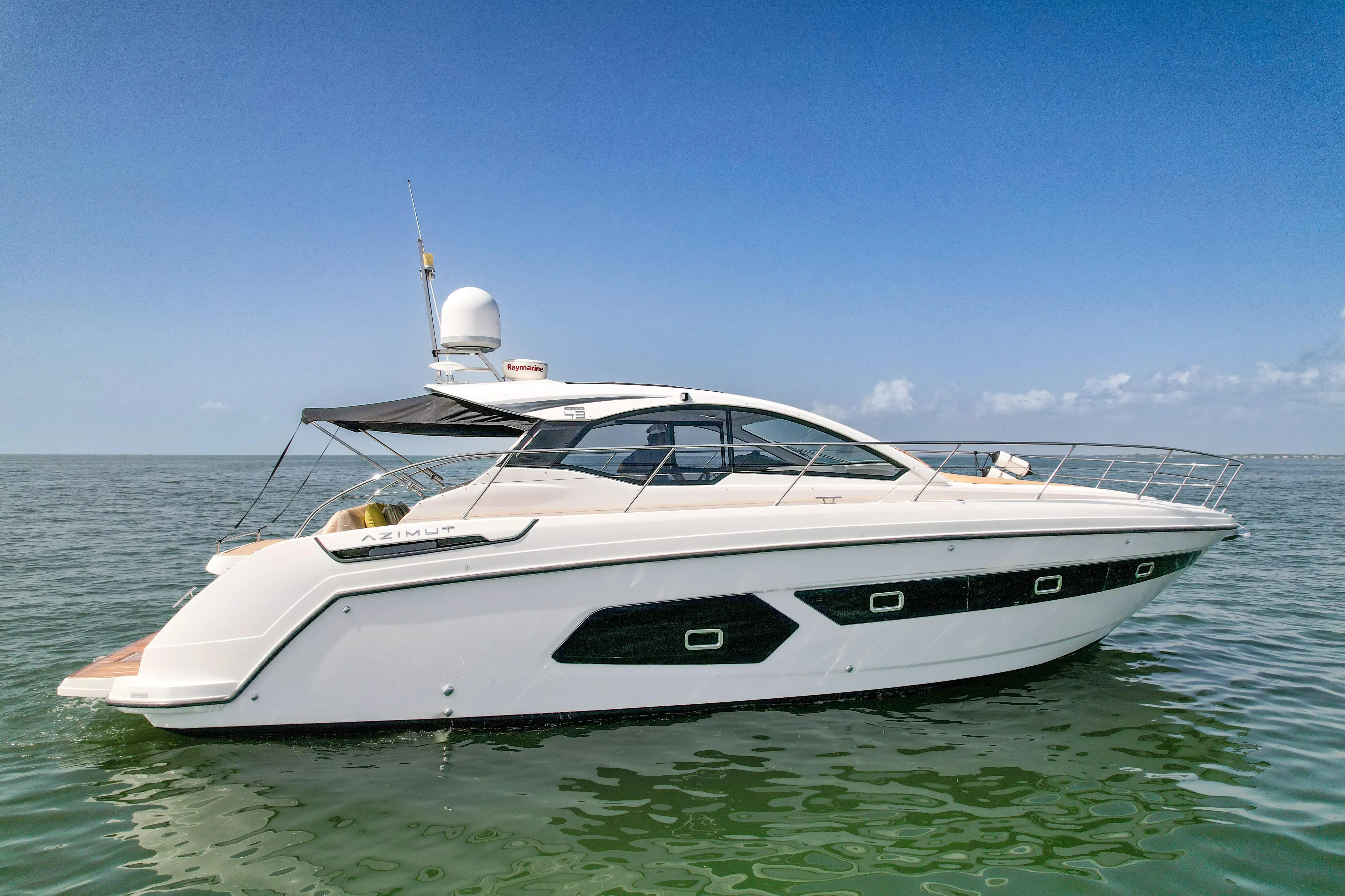 Azimut 43